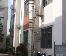 cầu thang xoắn