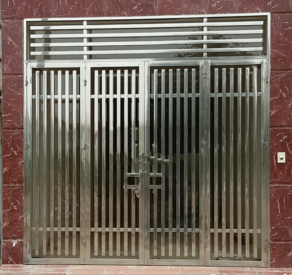 cửa cổng inox