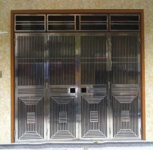 cửa cổng inox