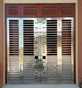 cửa cổng inox