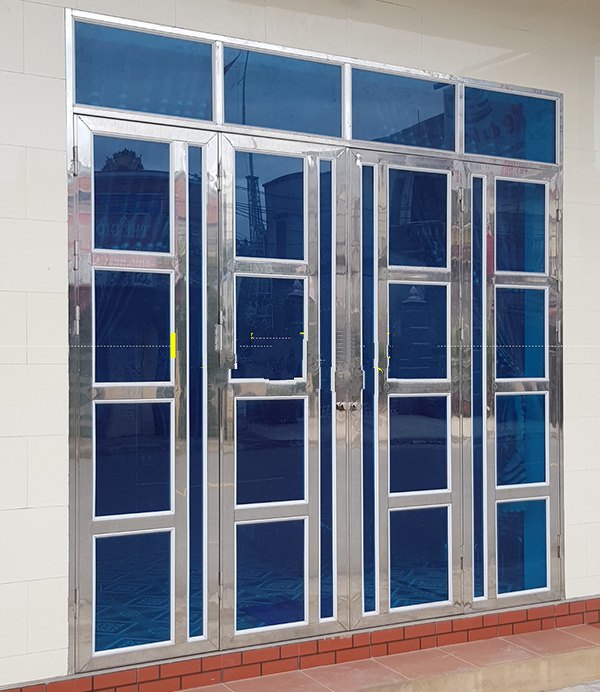 cửa cổng inox
