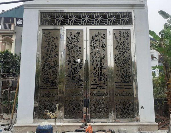 cửa cổng inox