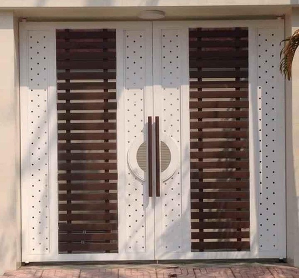 cửa cổng sắt