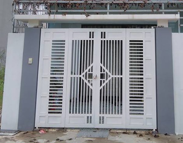 cửa cổng sắt