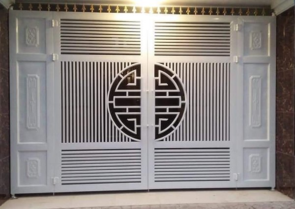 cửa cổng sắt
