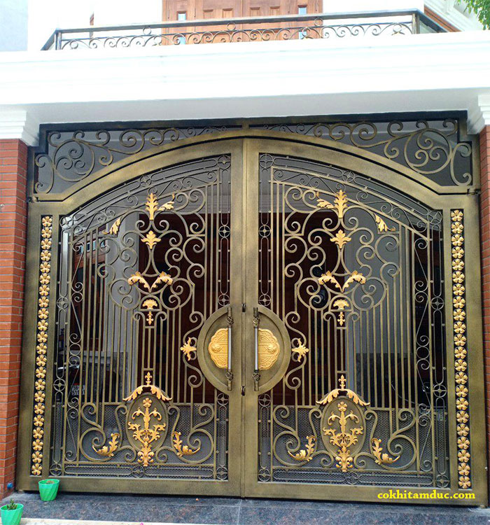 cửa cổng sắt