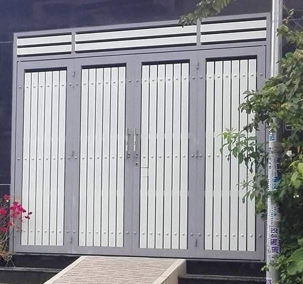 cửa cổng sắt