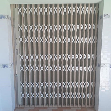 cửa kéo sắt