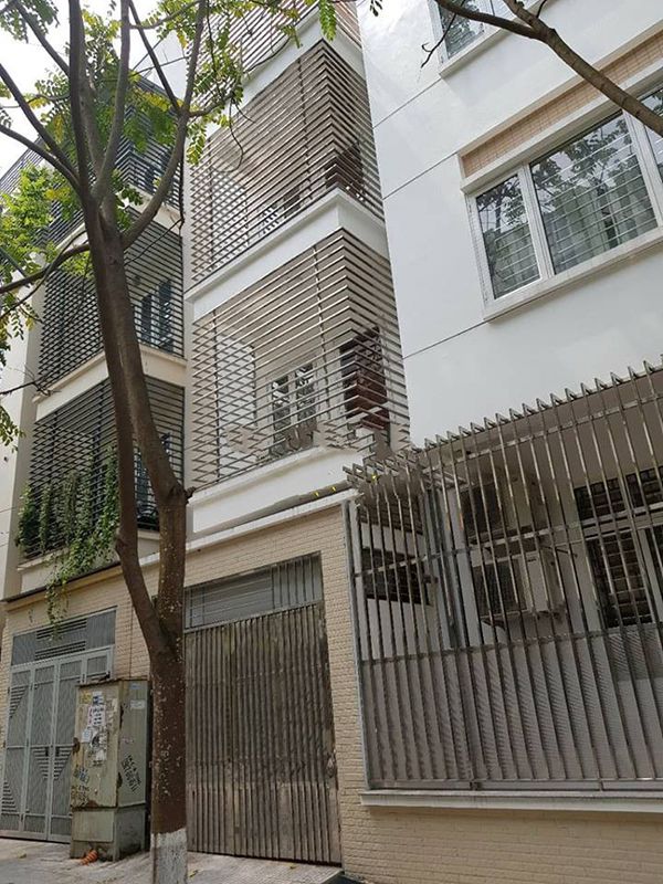 khung bảo vệ