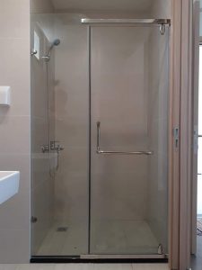 vách kính tắm